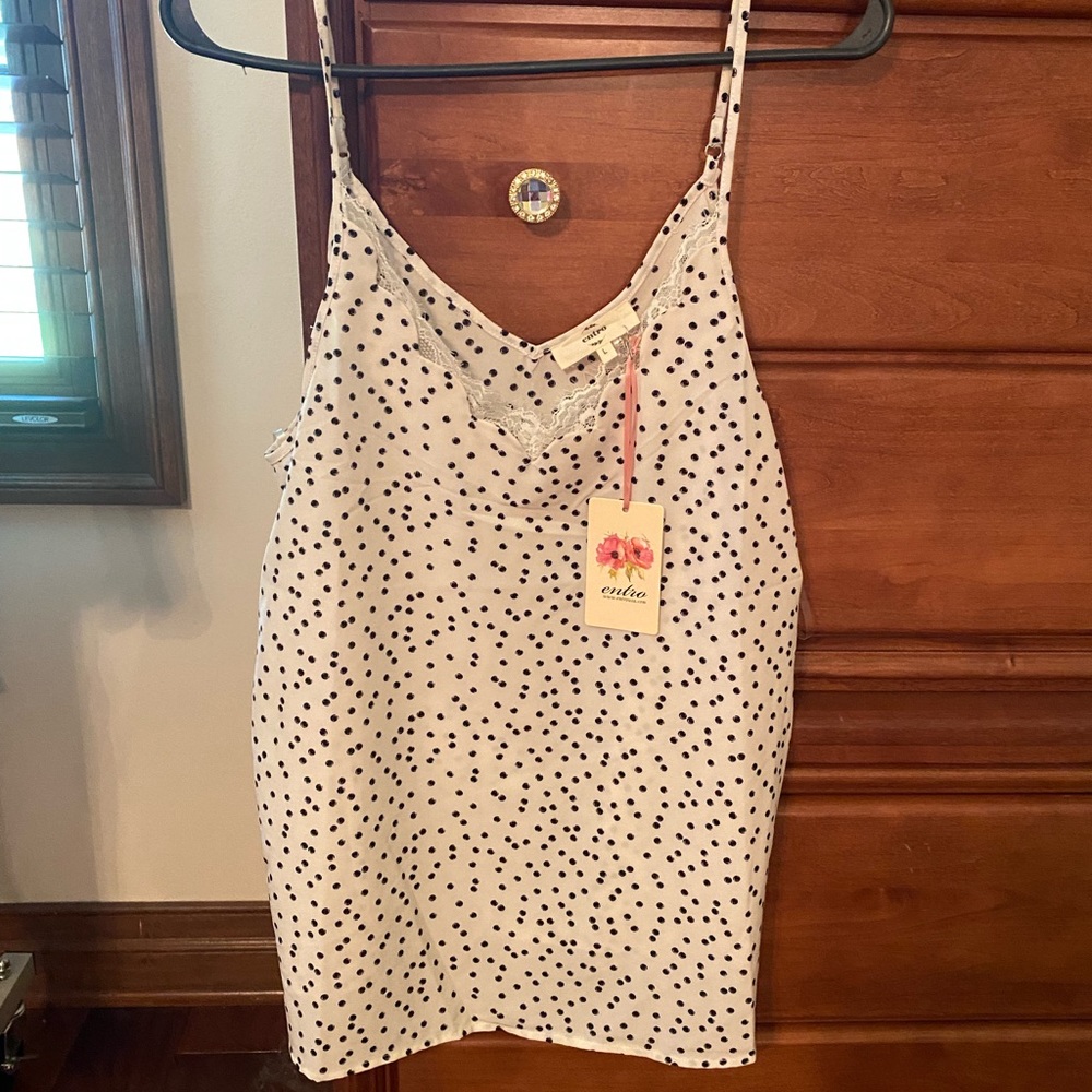 NWT Entro camisole with black polka dots